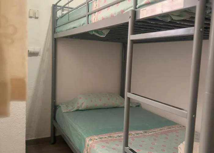 Acogedor Bajo En Playa Del Cura